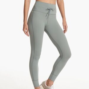 Vuori Daily Legging - BreatheInterlock™ Leggings